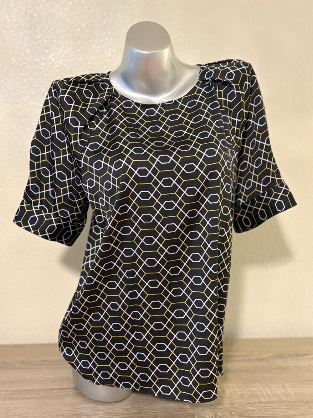 Worthington Women's Multi Blouse Size Medium